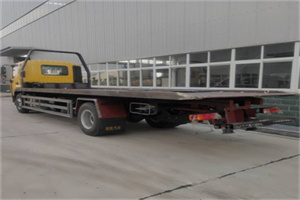 格尔木24小时公路救援电话